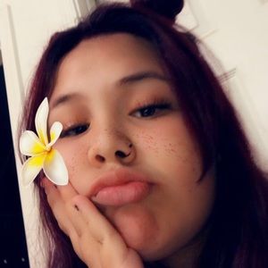 Meet your Posher, Lea